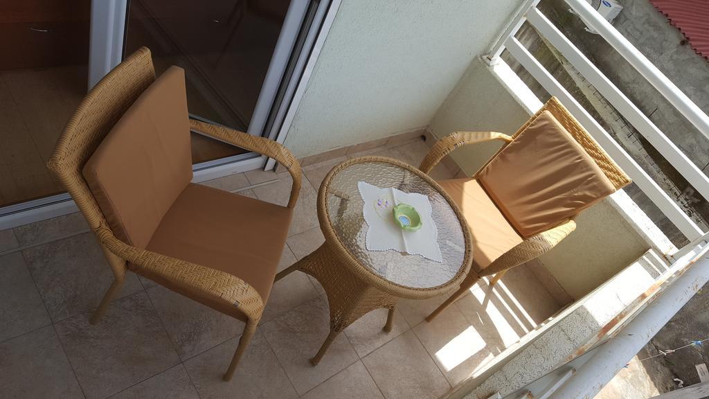 Summer Sea Apartment ブドヴァ エクステリア 写真